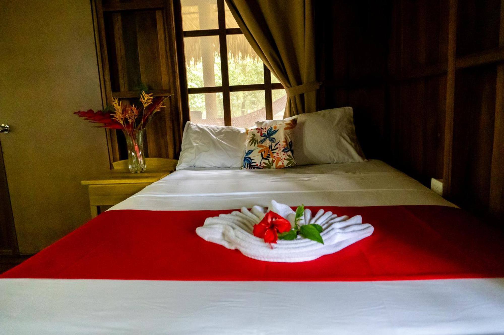 Hidden Paradise Lodge Drakes Bay 외부 사진