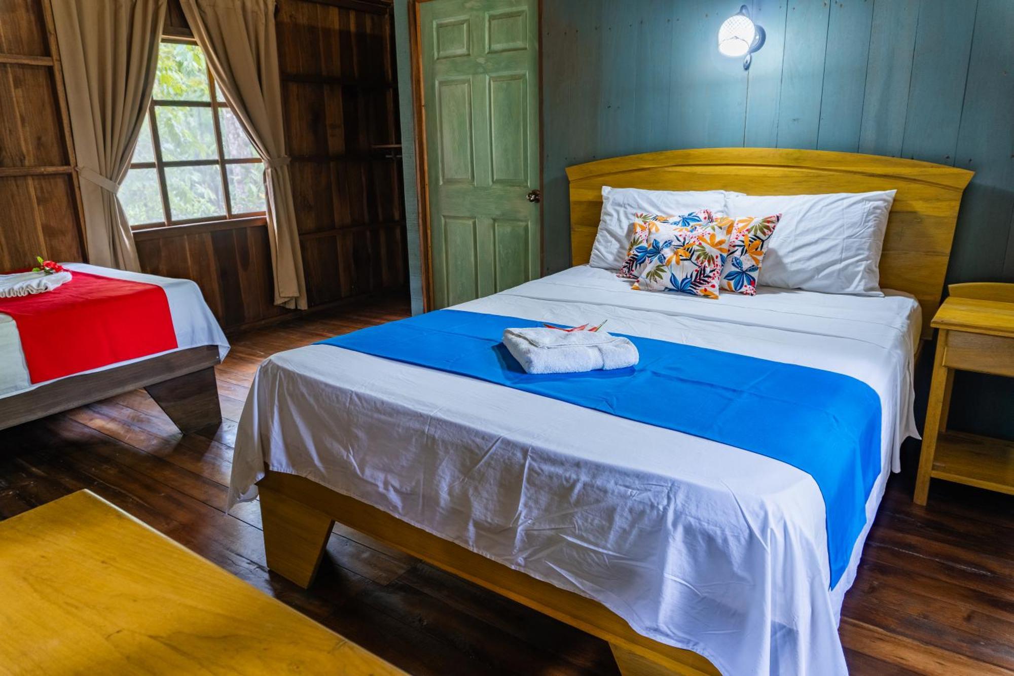Hidden Paradise Lodge Drakes Bay 외부 사진